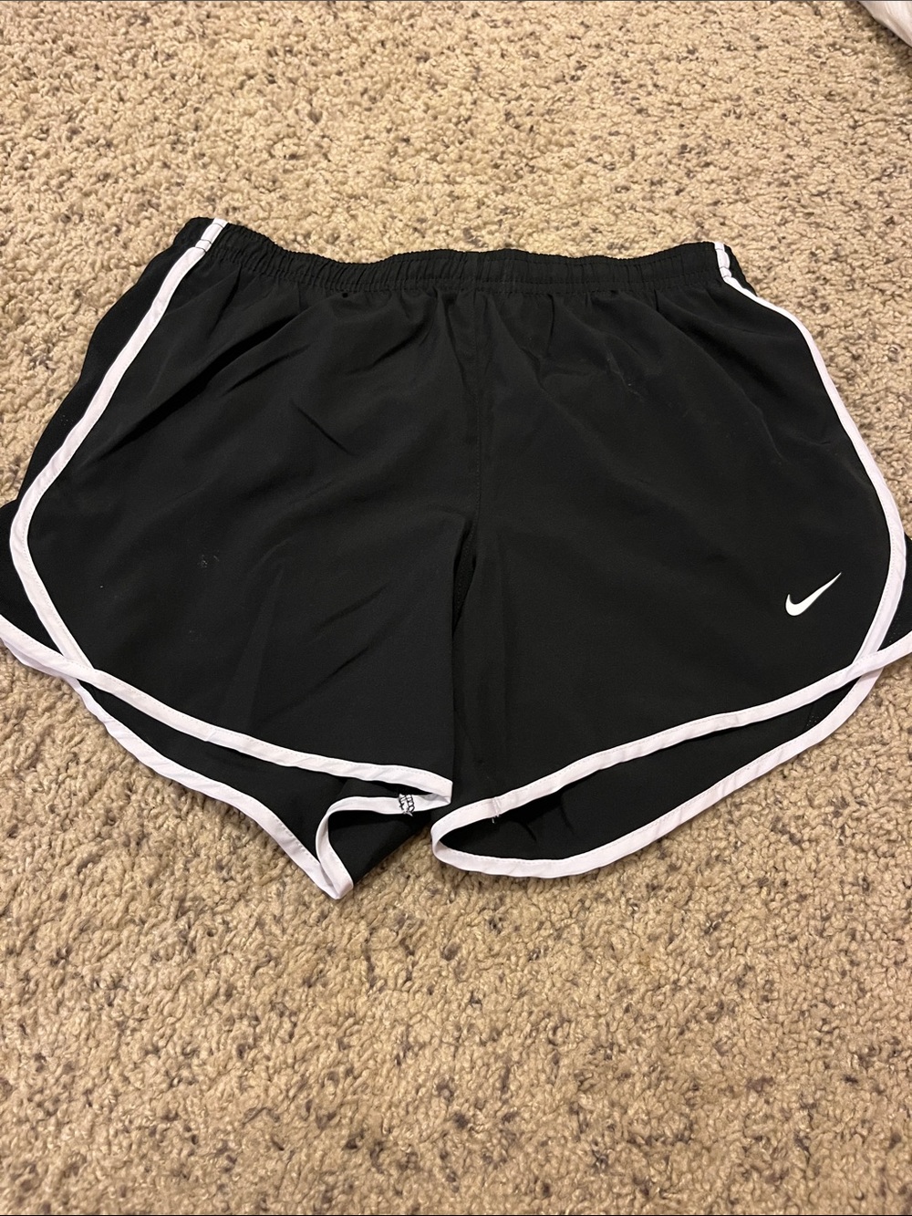 Nike running short